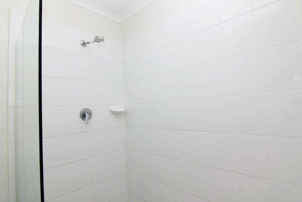 Crossroads Hotel Lae Omili ห้อง รูปภาพ