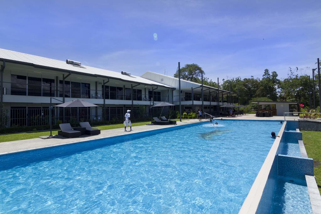 Crossroads Hotel Lae Omili ภายนอก รูปภาพ